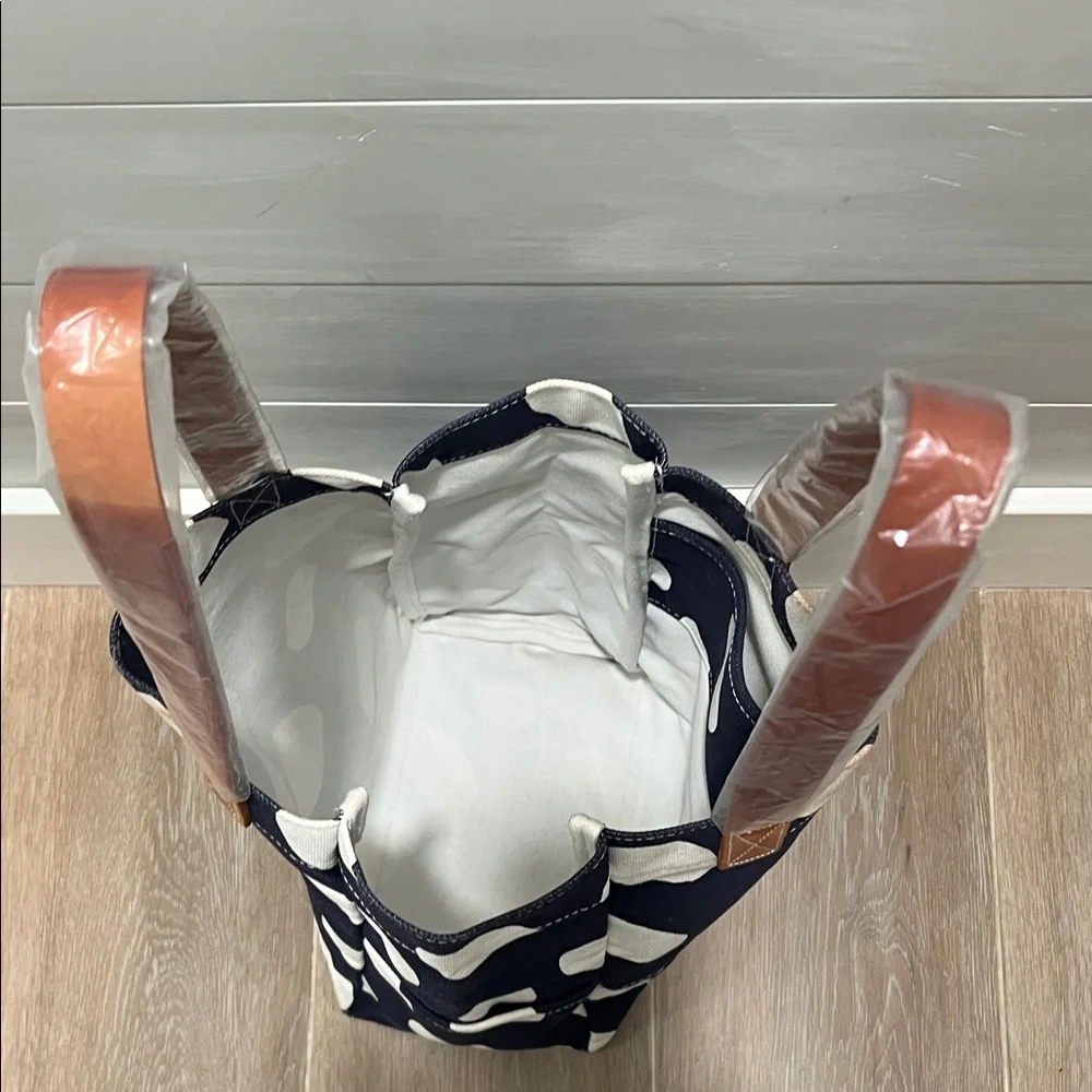 Donna Gorman Polka Dot Hand Painted Leather handled Tote Bag - Navy and White